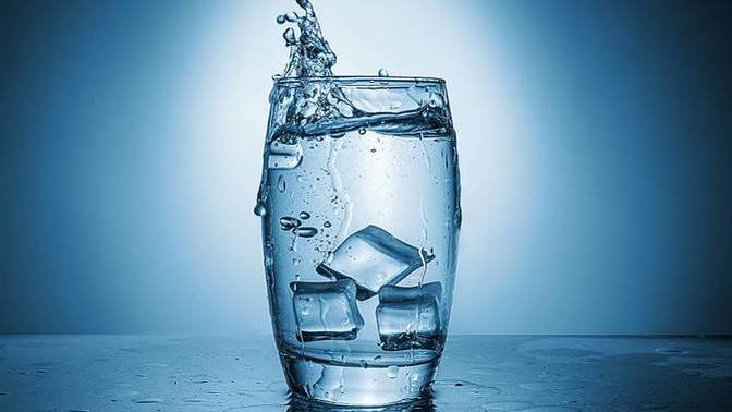 Drinking WATER is IMPORTANT to stay HYDRATED, how many times a day do you URINATE?