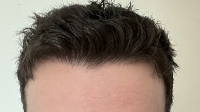 Is messy hair attractive on a night out?