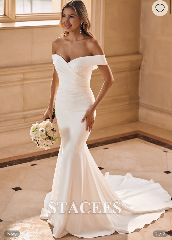 Which wedding dress should my best friend pick?