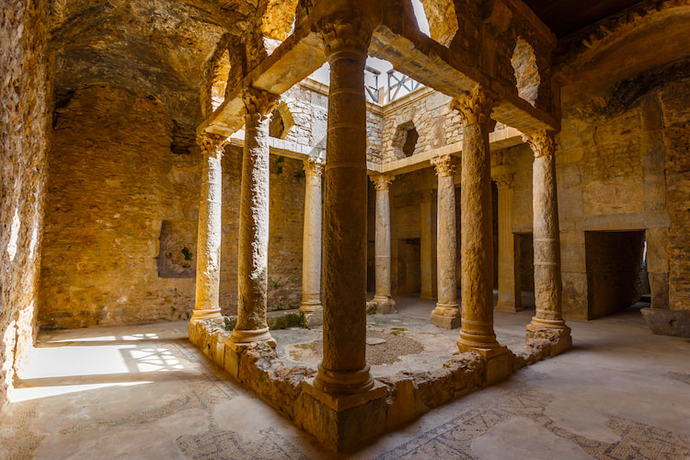 If you could only visit one, would you visit north or south Tunisia?