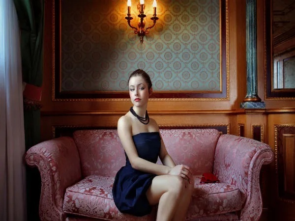 Guys, for dating, do you want a girl who lacks self-confidence, is quietly confident, or a girl who is arrogant and cocky?