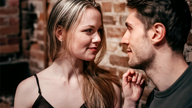 Do you feel like the opposite sex expects you to chase them?