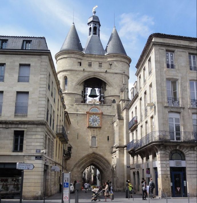 What would you do/visit in Bordeaux?