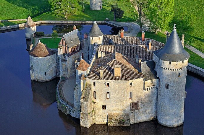 What would you do/visit in Bordeaux?