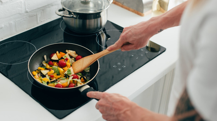How do you usually cook your dinner on any typical day?