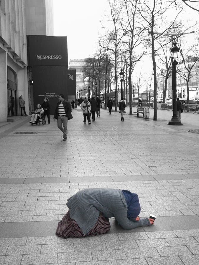 Does France provide good social support, or do people end up stuck?