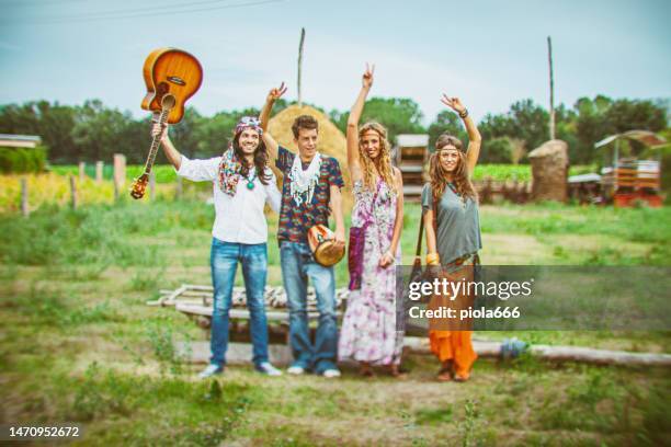 This is for the new generations. This is what the Boomers were like at your age. Pretty cool 😎 huh?