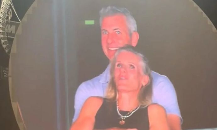 What do you think about Astronomers CEOs affair getting exposed live at Coldplay concert?