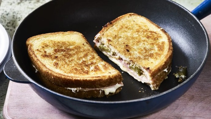 Should a cheese toastie be made under the grill or in a pan?