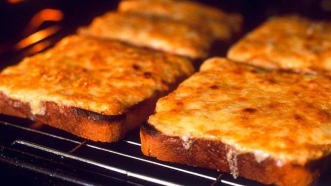 Should a cheese toastie be made under the grill or in a pan?