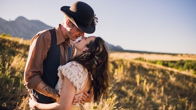 Are you craving "old school heartfelt romance" ?