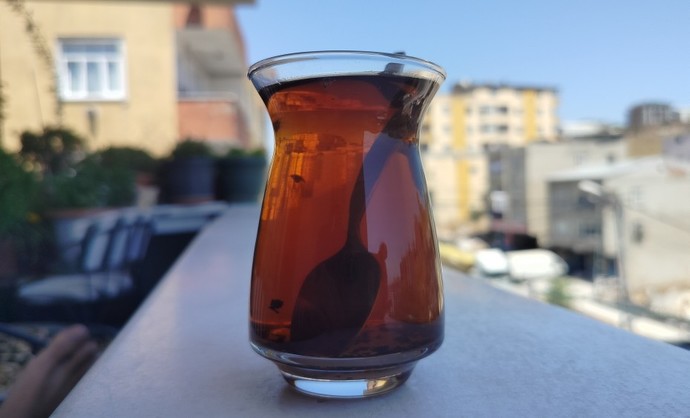 I stopped by your place while passing by, what drink would you like to offer me?
