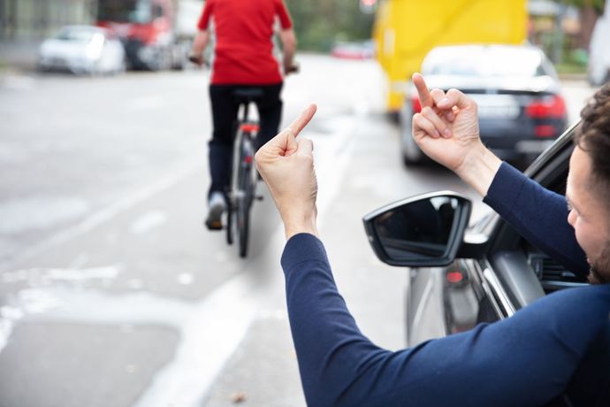 I find sitting in traffic a very anger inducing experience. Agree or disagree?