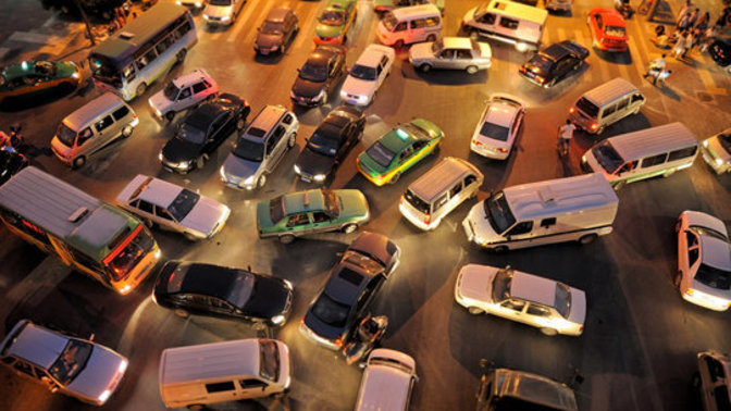 I find sitting in traffic a very anger inducing experience. Agree or disagree?