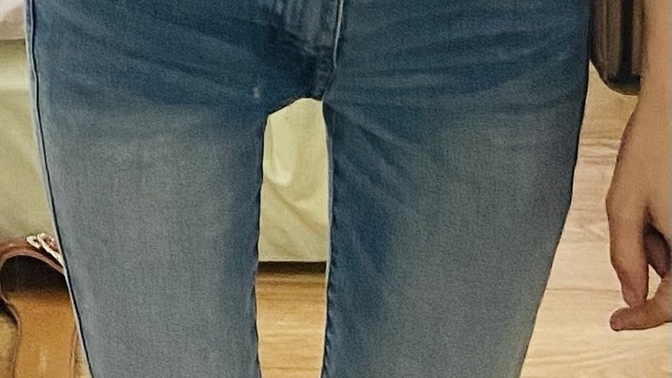 What exercises can I do to get similar legs as her?