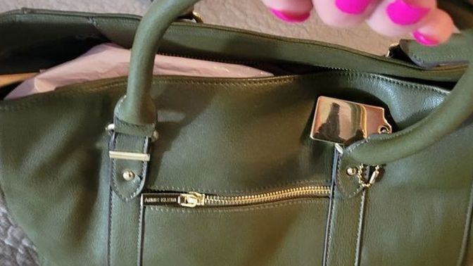 What do you think of my new green bag?