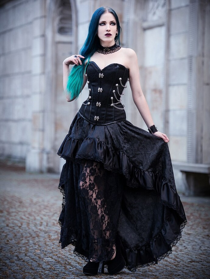 Do you like it when your girlfriend dresses sexy?