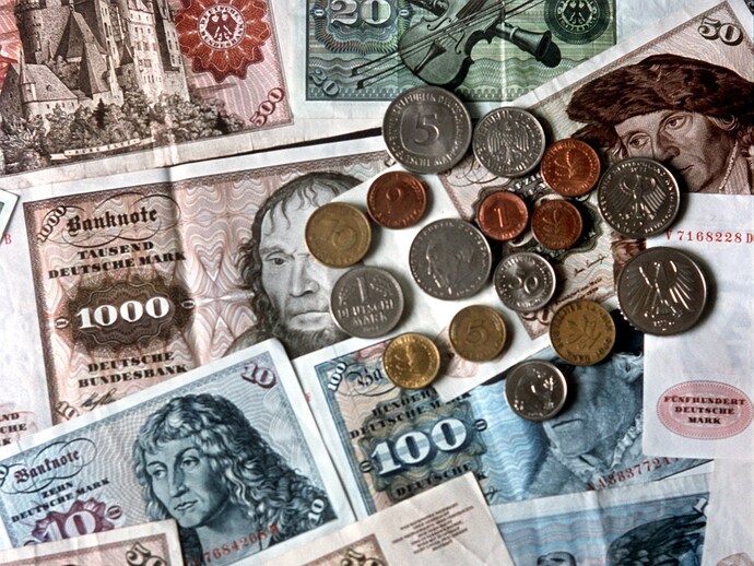 Do you think there should be a regional currency system?
