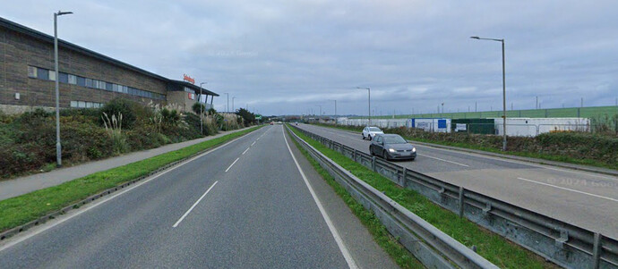 This section of dual carriageway has a limit of 30mph