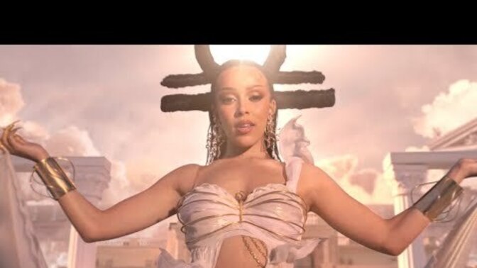 How do you interpret this music video?