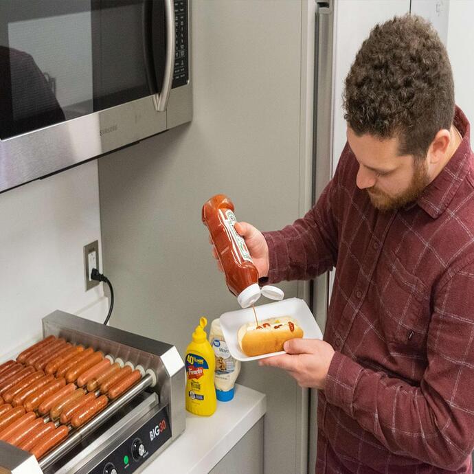 Are hotdog machines real?