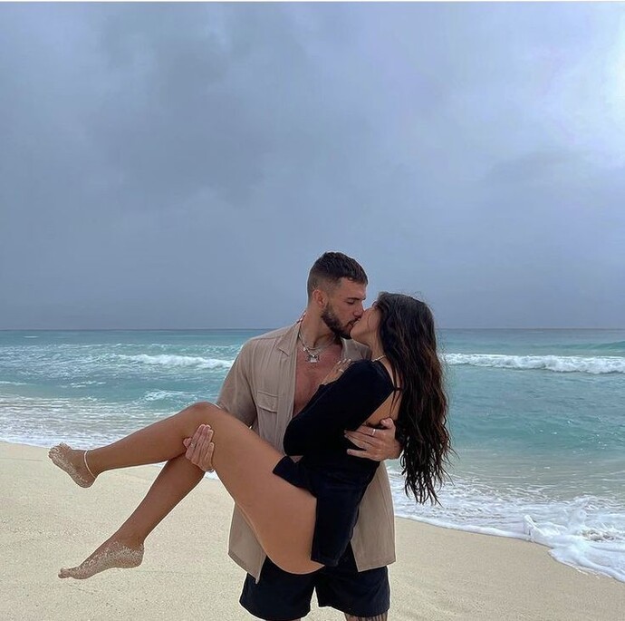 Do women like to be kissed all the time?