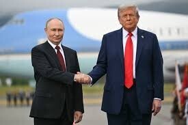 Who do you think has put forth the most effort to end the Russian/ Ukraine war. Trump in Alaska or Biden on the beach?