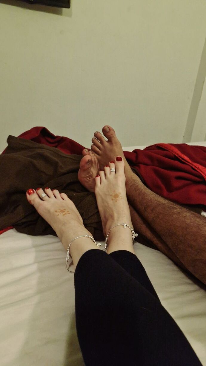 What type of legs look attractive on a man?