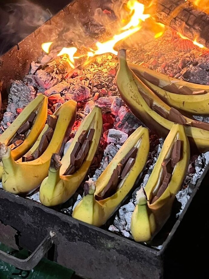 If I offer you my chocolate roasted banana, would you eat it?