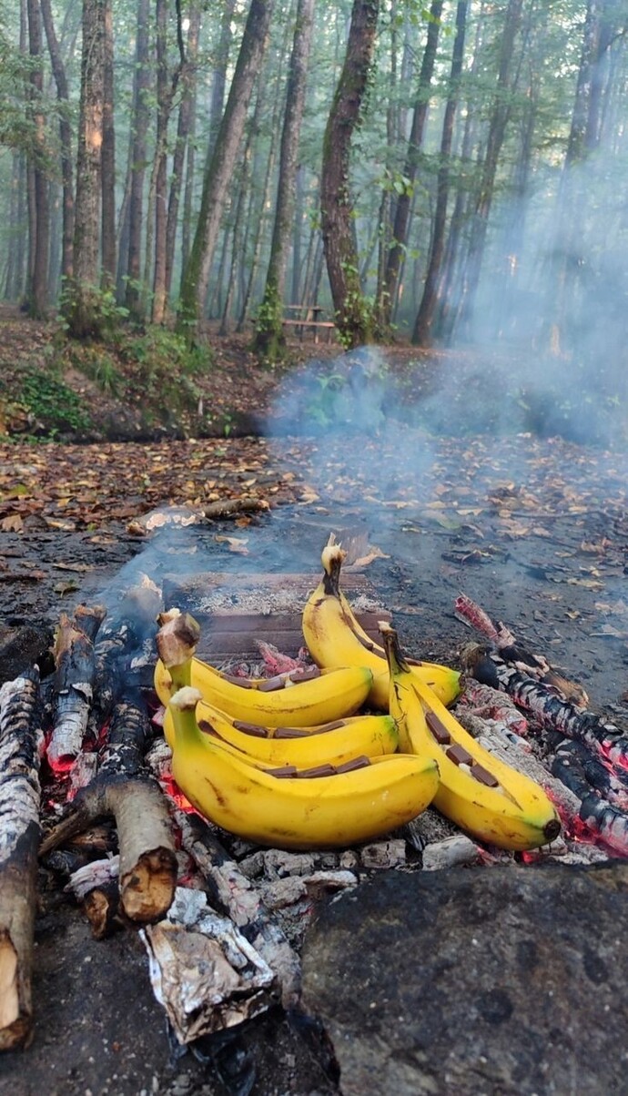 If I offer you my chocolate roasted banana, would you eat it?