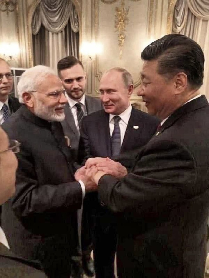 🇮🇳🇨🇳🇷🇺