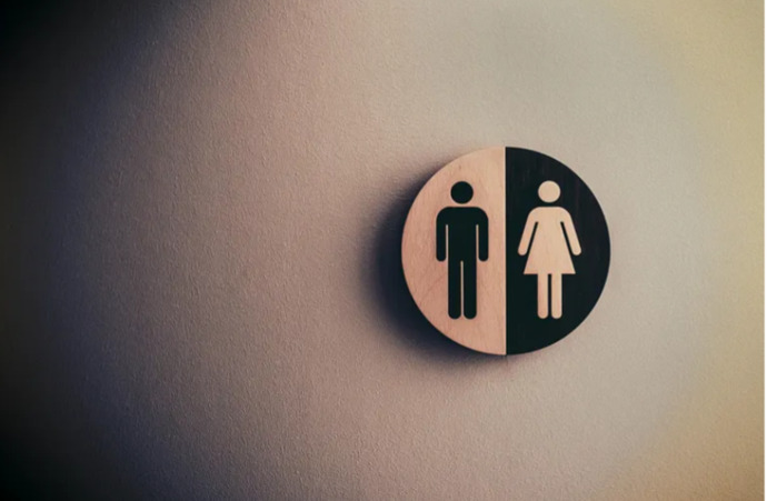 Do women and men really hate each other online?