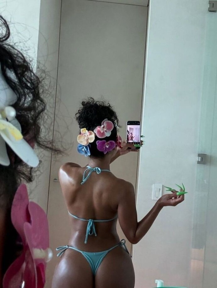 If I were to take a photo with you right now, what kind of clothes would you be wearing?