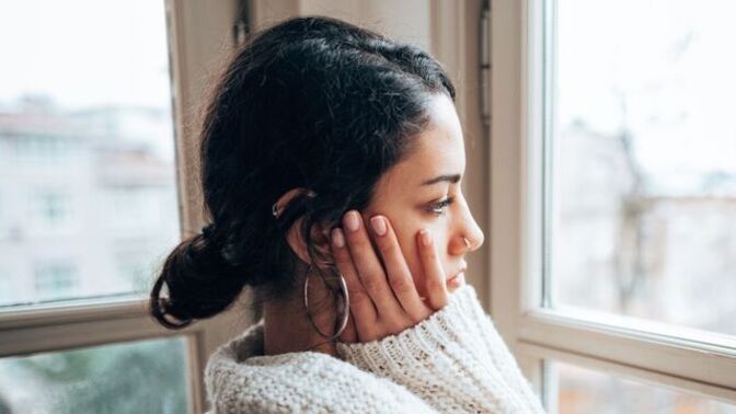 Is a woman past a certain age (25-29) who’s still a virgin incomplete? Would you judge her?