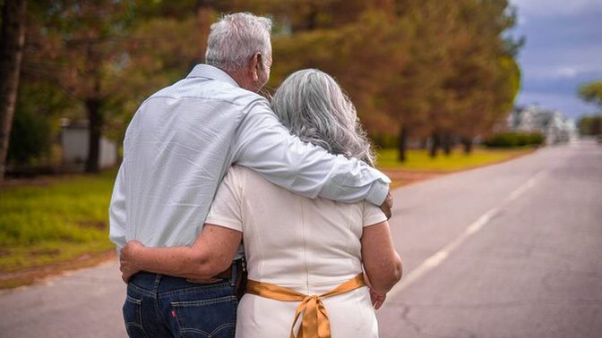 How do you make relationships last forever?