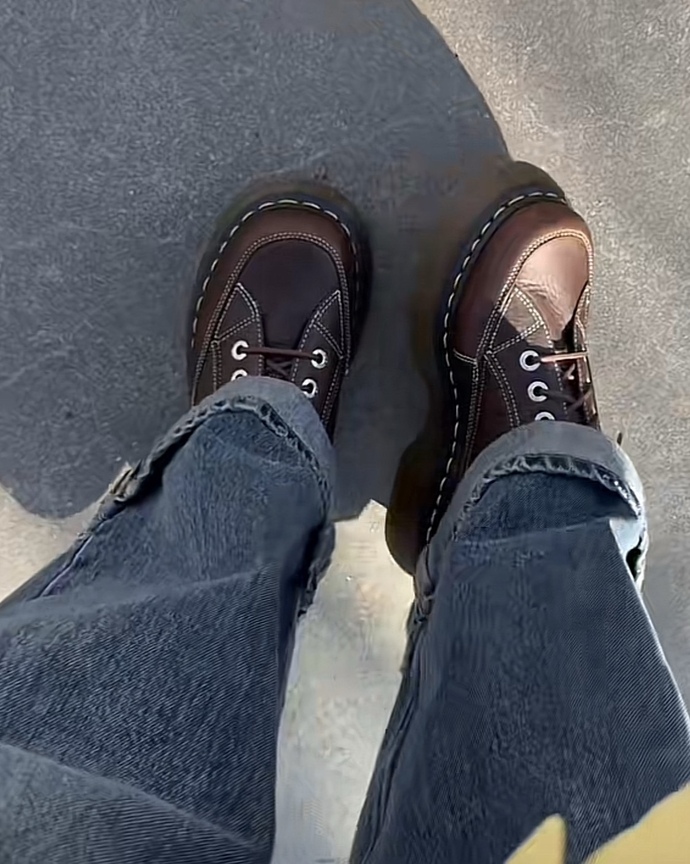 Which shoes do you prefer?