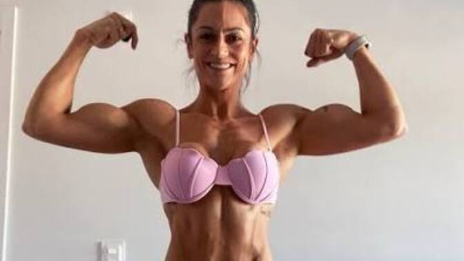 Do woman still considering their self to be feminine if they had muscles?