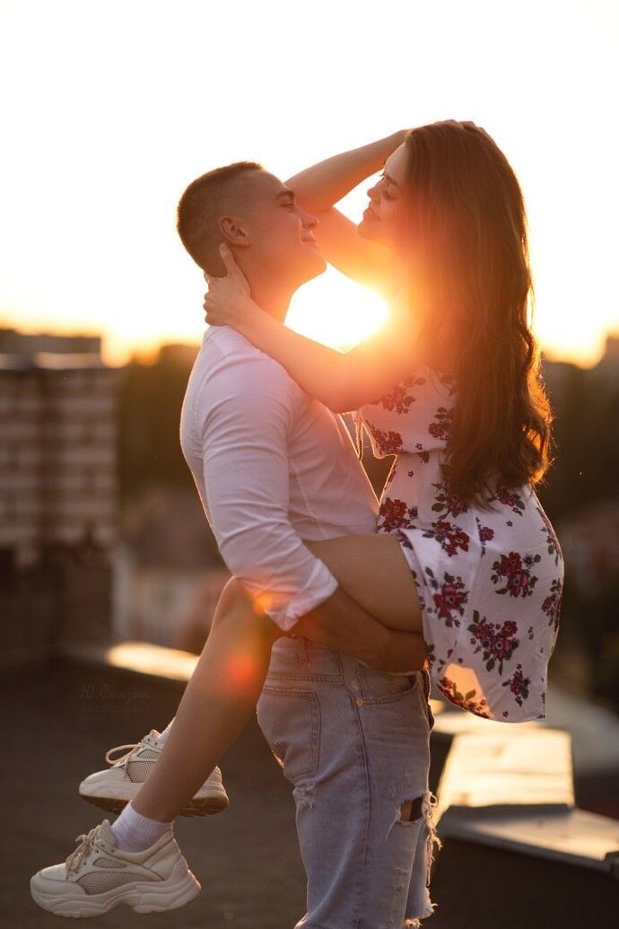 What do you wear when you go on a first date?