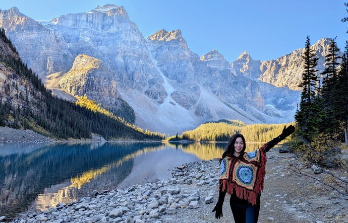 Nicer photo with Lake Moraine?
