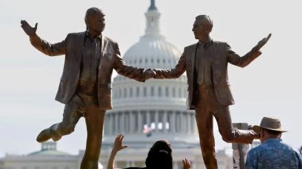 This is the latest of Trump and Epstien "best friends".