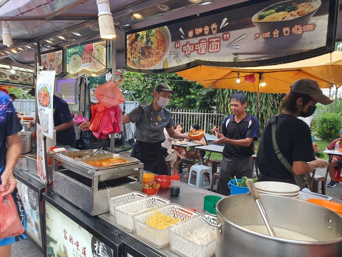 What kind of establishments would you prefer frequenting?