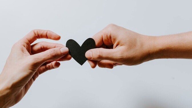 How should I manage my relationship?