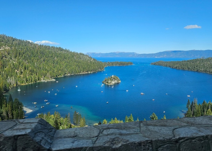 Which of these iconic high altitude lakes would you rather to visit?