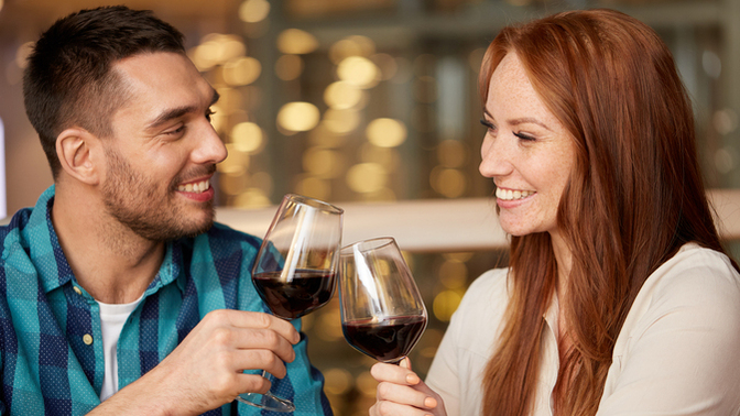 How would you feel if a guy said he plans on taking you on 3 dates before the first kiss?