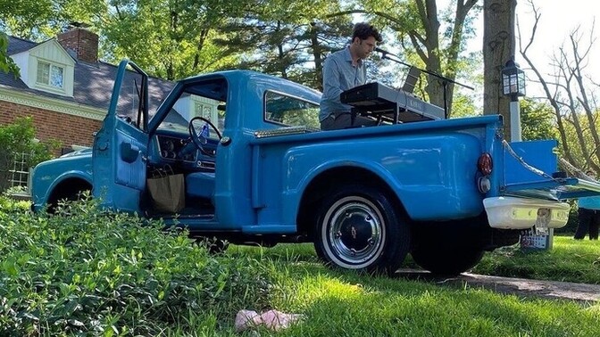 Ladies, when it comes to love do you choose him or his truck?
