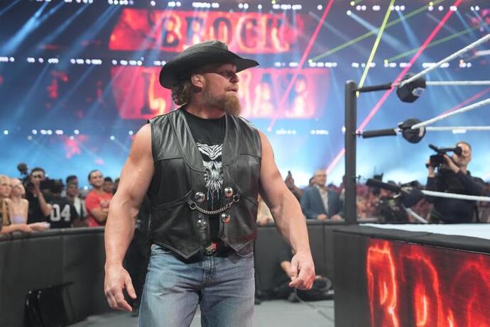 Do you think WWE brings back old stars from the past to sell out big shows because the new generation sucks?