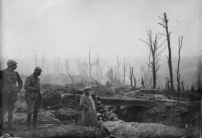 French soldiers amidst the destruction in Verdun, 1916.