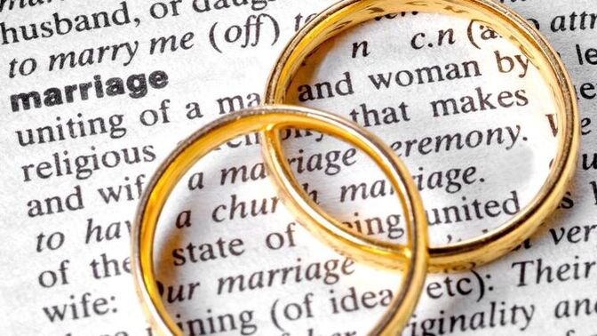 What are the benefits of marriage for women?