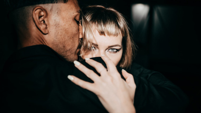I’m curious — why do some women seem drawn to guys who play games or treat them badly?