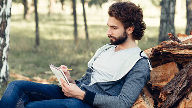 Do girls find poetry hot?